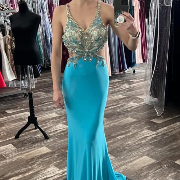 Alyce Paris Gown - Picture 8 of 8